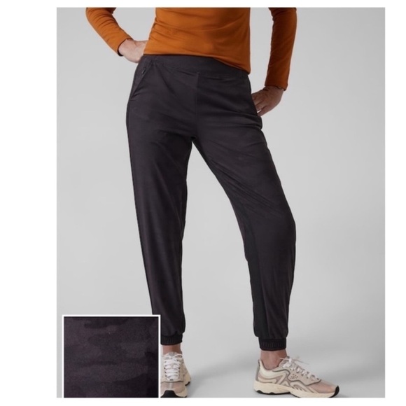 Athleta Brookkyn Camo Jogger - Picture 1 of 7